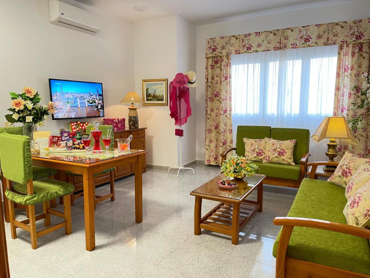 Emycanarias Holiday Homes Vecindario Extérieur photo