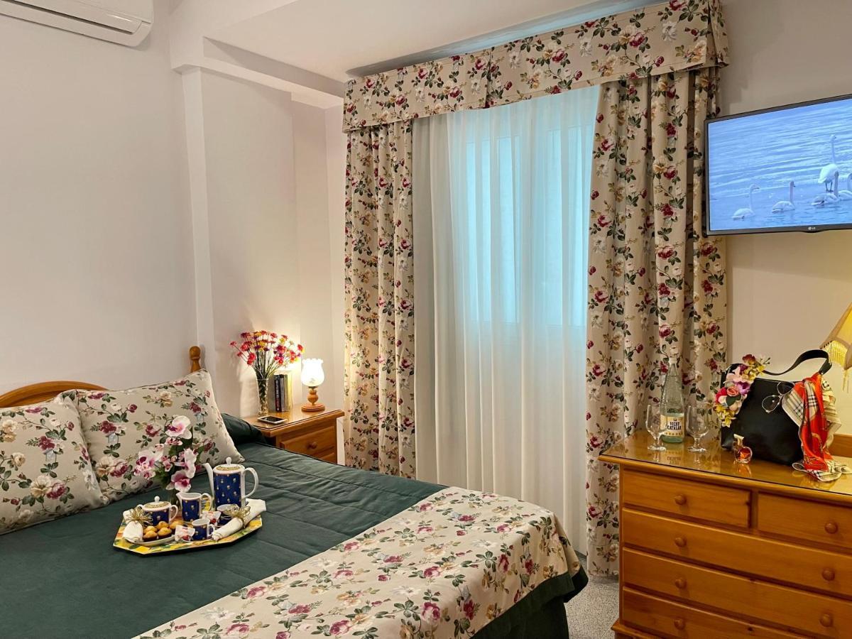 Emycanarias Holiday Homes Vecindario Extérieur photo